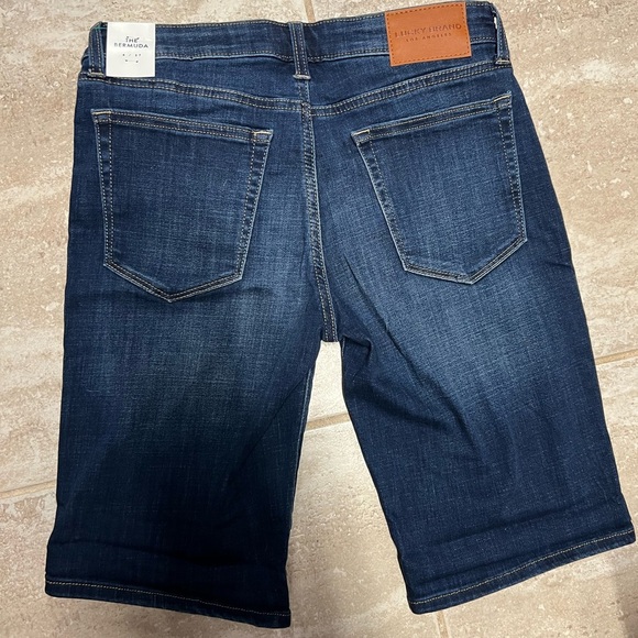 ☘️Lucky Brand Stretch Denim Bermuda Shorts-NWT -☘️SZ 4 - Picture 6 of 15